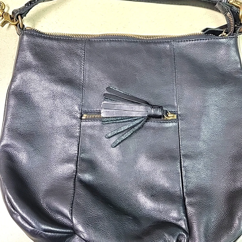 Lucky Brand Black  Shoulder Bag Hobo Slouch Cowhide Leather - Picture 4 of 7